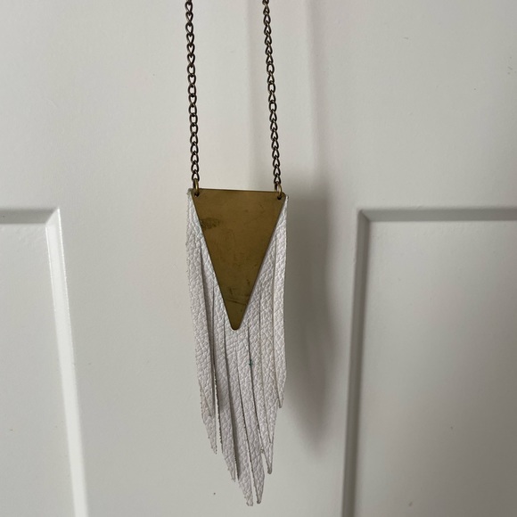 White Leather Fringe Necklace - Picture 3 of 6